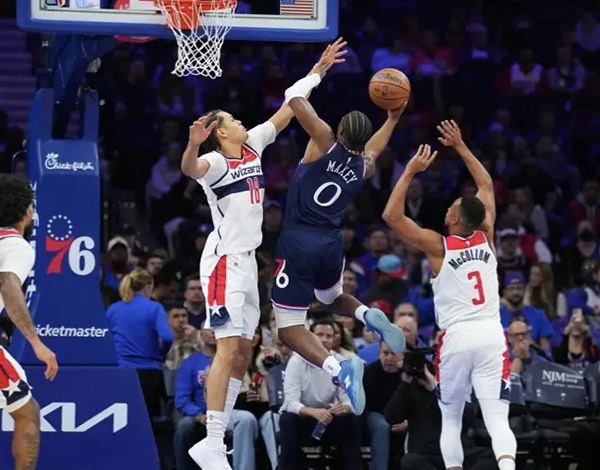 76人121-102大胜奇才 马克西35分率队奏凯